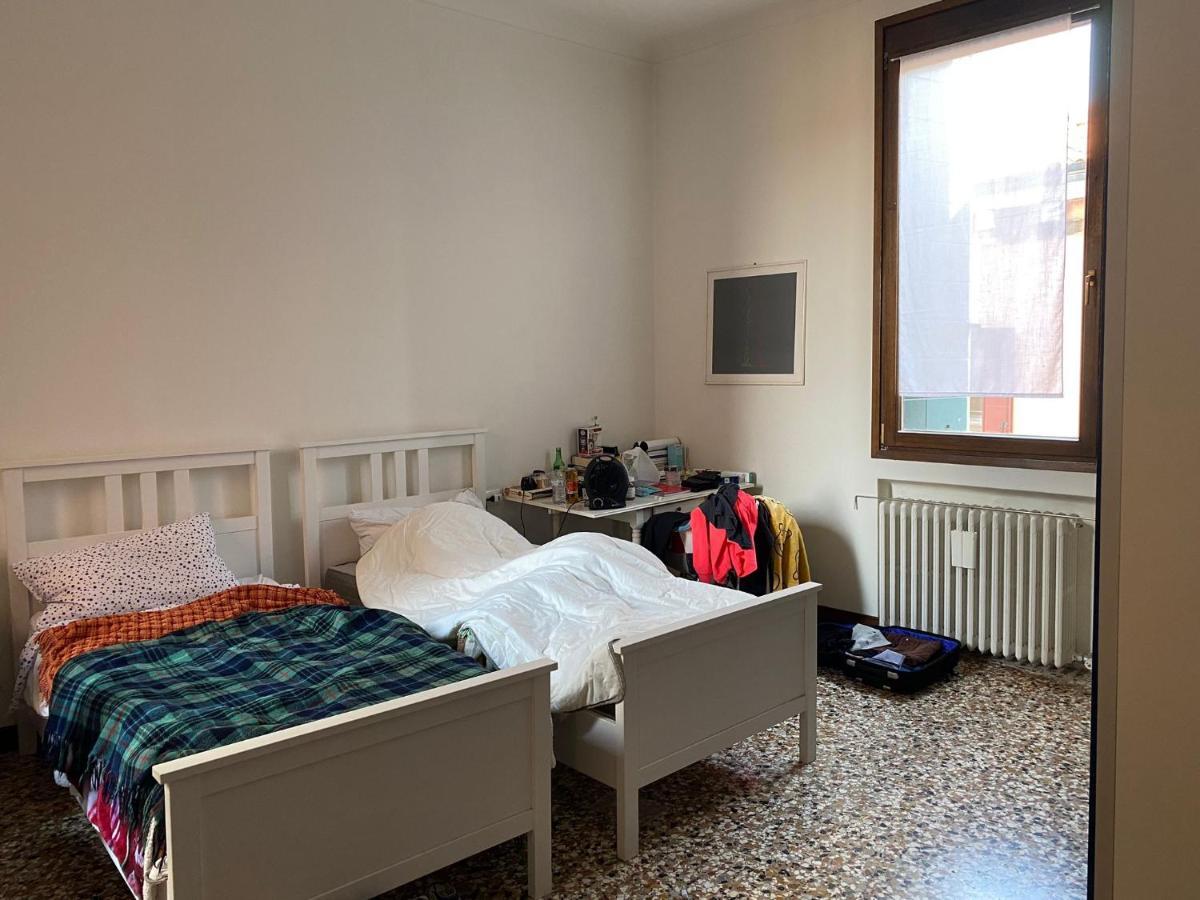Appartamento Al Centro Di Venezia 6 Posti Letto Exterior photo