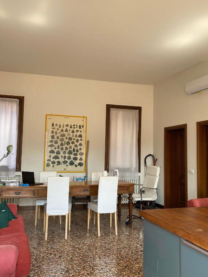Appartamento Al Centro Di Venezia 6 Posti Letto Exterior photo