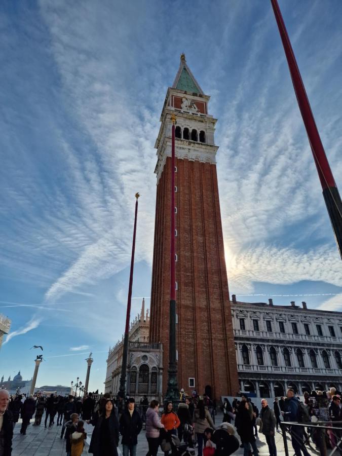 Appartamento Al Centro Di Venezia 6 Posti Letto Exterior photo
